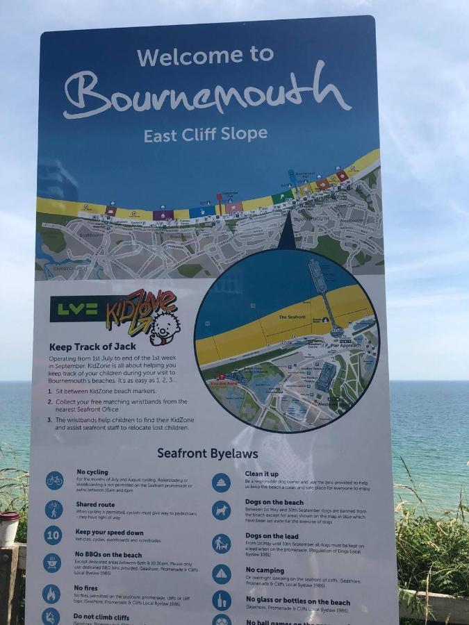 Flat-B, 4 Adults, 20 Mins To Beach, Netflix, Wifi, Sleeps 4 Adults Bournemouth Exteriör bild